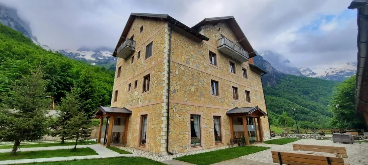 Hotel Margjeka Valbone 3*,  Albania